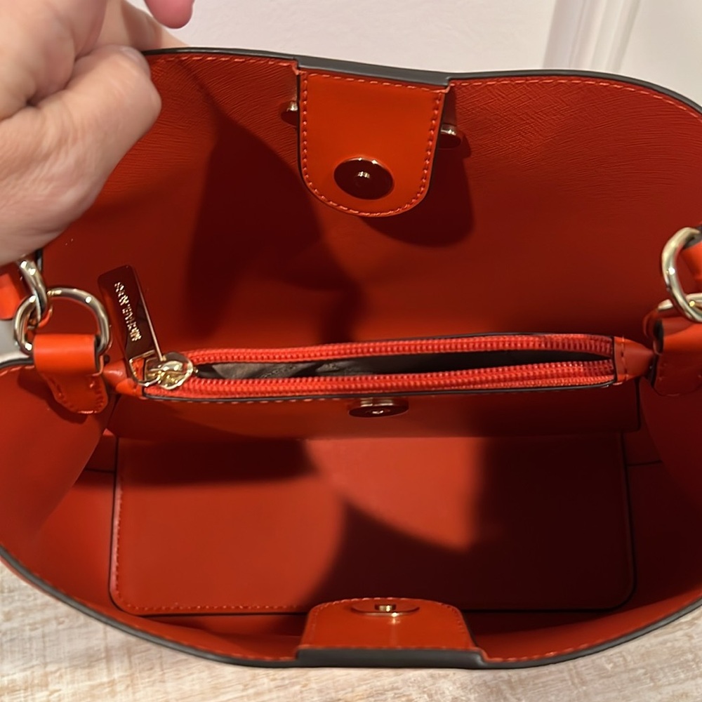 Michael Kors Orange Shoulder Bag with Saffiano Leather NWOT - Picture 12 of 13